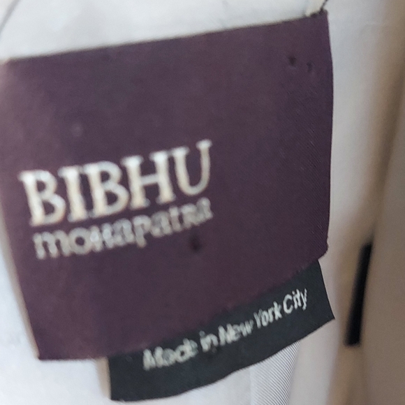 $1,600 BIBHU MOHAPATRA SILVER METALIC LONG SLEEVE RUNWAY DRESS US 2 - Picture 11 of 13